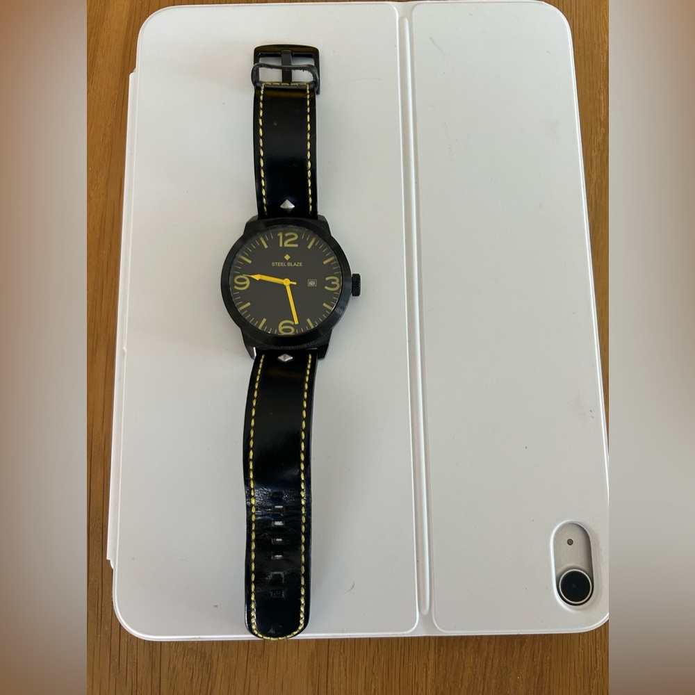 Black and Yellow Men's Watch - Picture 3 of 7